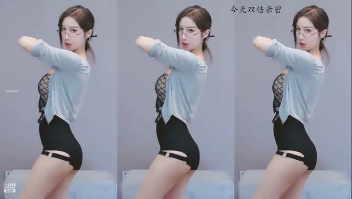 斗鱼：小南南