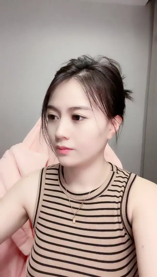 抖音: 小阿姨