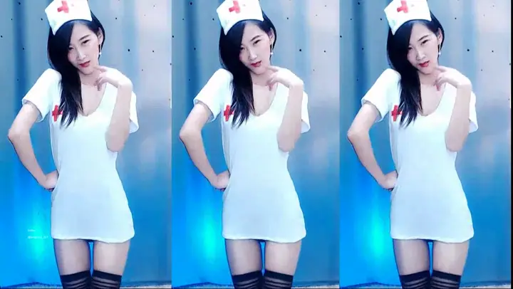 #虎牙 #小小兔   有大尺度裸舞