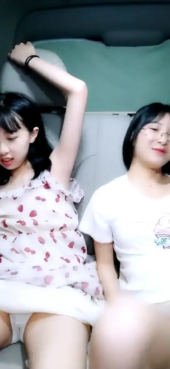#小奶貓 #櫻子和七七