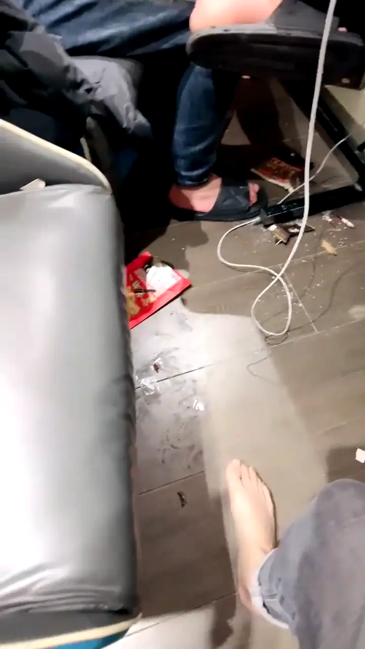 18清纯小妹】稚嫩学妹 雪白奶子粉嫩逼 揉奶玩逼 激情啪啪