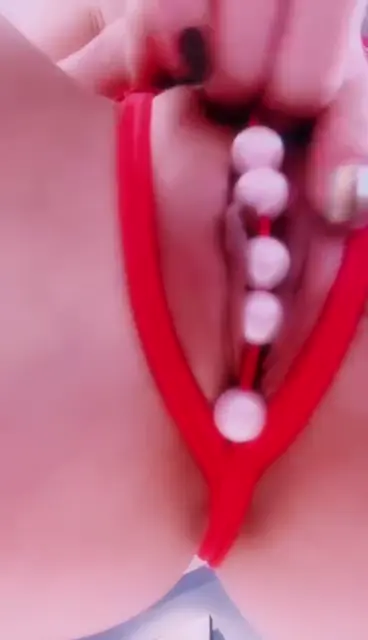 超爆網紅女神 【尤秘書】  金主爸爸的大屌操的小騷貨小逼麻麻的