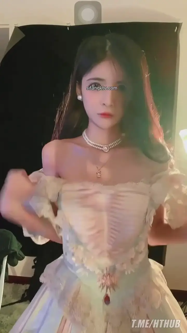 #狗头萝莉 狗头萝莉