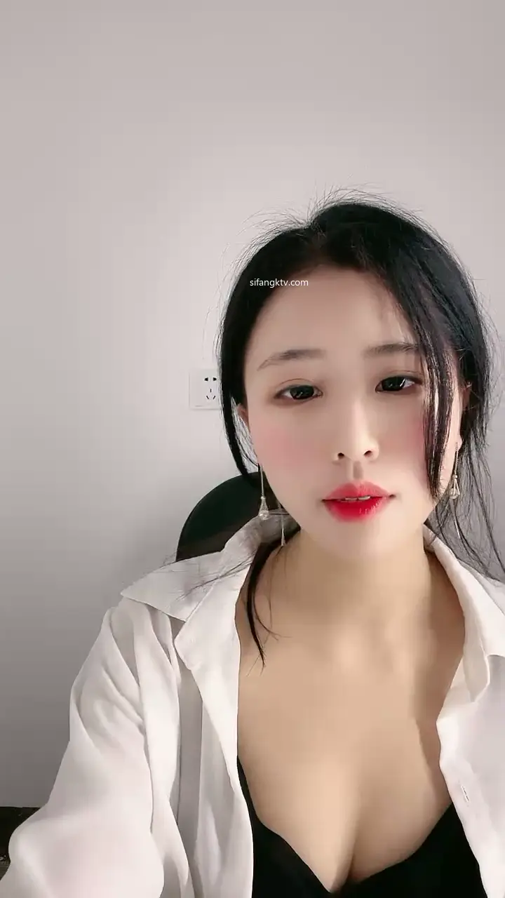 #媚儿  高跟黑丝大长腿