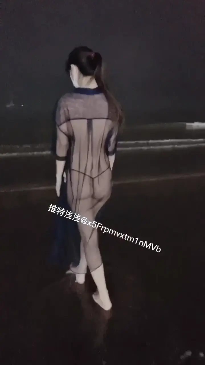 #浅笑心柔 户外人前大胆露出合集 #推特 #户外