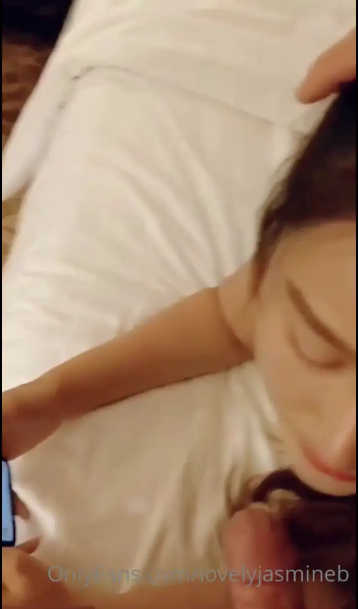 #网红 巨乳女友『lovely』啪啪口交私拍 黑丝后入 内射灌精 跪舔深喉 口爆吞精⠀