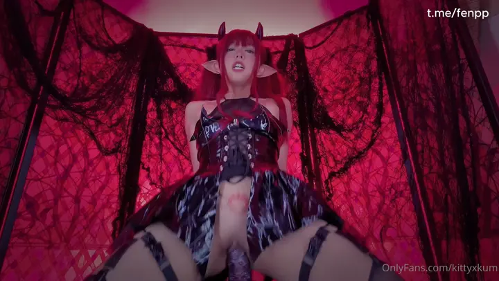 #Kittyxkum