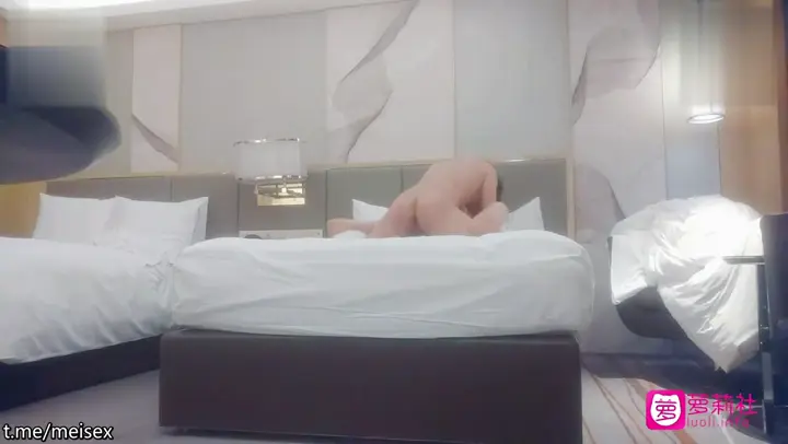 【#蘿莉原創探花】-杭州出差找了個氣質大奶美女打一炮