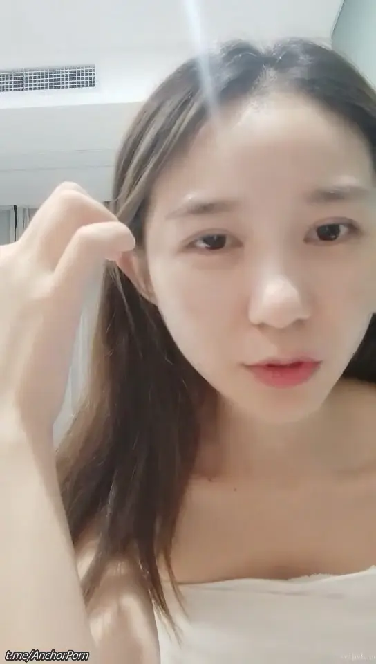 #紫賢 性感空姐下海啪啪大秀