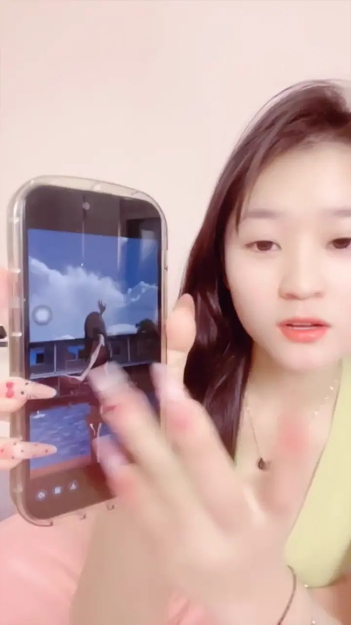 #小妲己 #只只吖 美乳校花一字馬 跳蛋自慰裸舞