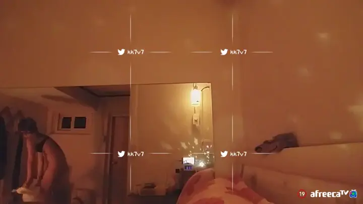 【韓國AfreecaTV直播走光閃現錄屏】