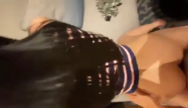 ❤️甜美母狗❤️極品雙馬尾蘿莉嫩妹『LittIe』啪啪口交精彩紀實 雙馬尾JK服嫩妹蘿莉 黑絲足交