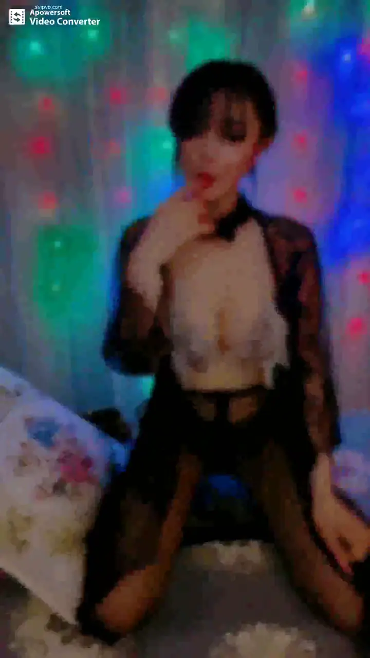 快手:女主角露露