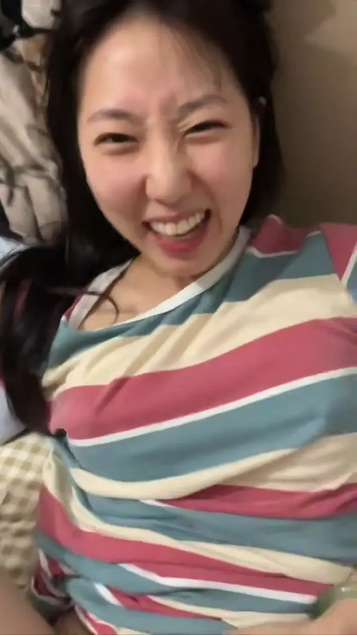 極致反差嫩妹三套JK黑絲魅魔紋身母狗炮架