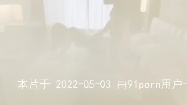 標題: 最美舞蹈嫩妹妹！有人敲門嚇的不敢操了。。